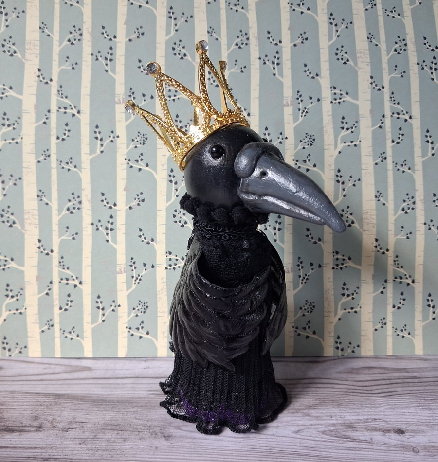 The Crow Queen large peg doll.