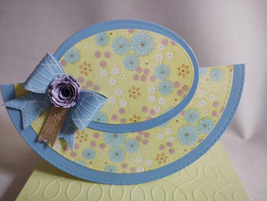 Floral Hat Rocker Birthday Card with Box-elope 