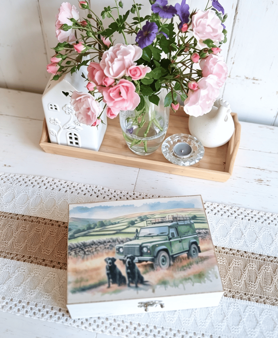 Land-rover Labrador Pine Wooden Trinket Box