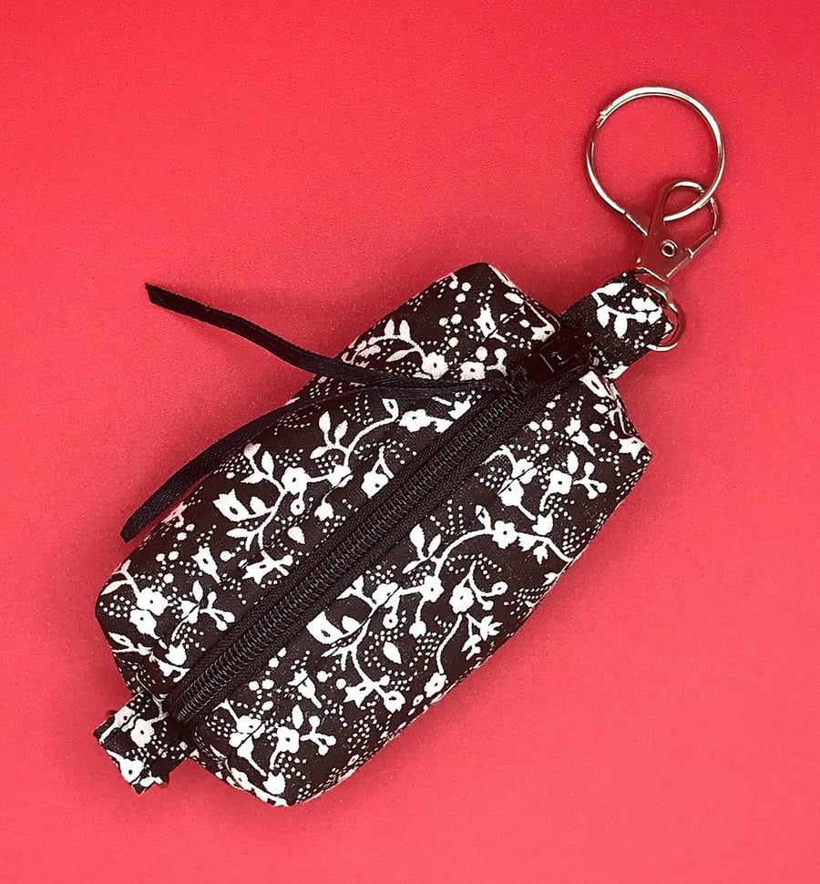 Black White Keyring bag for face mask, earphones, dog treats, coin purse, etc.