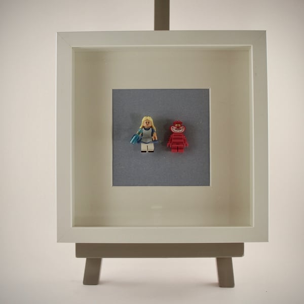  Alice in Wonderland mini Figure frame