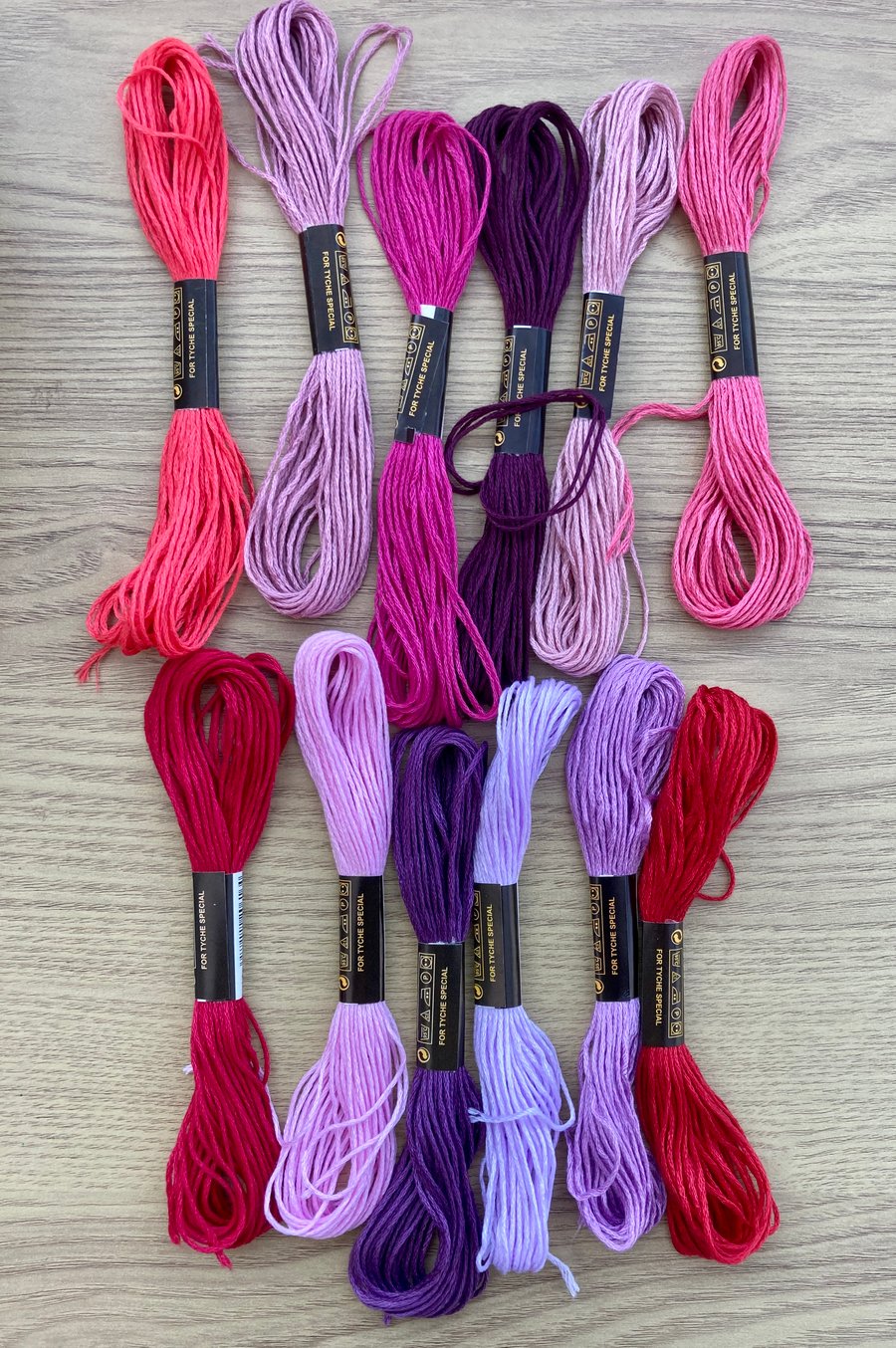 Fuchsia Embroidery Bundle! 12 Skeins of Various Purple Tones Embroidery Threads.