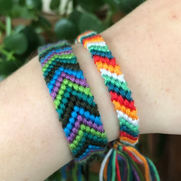Friendship bracelets - 5 threads