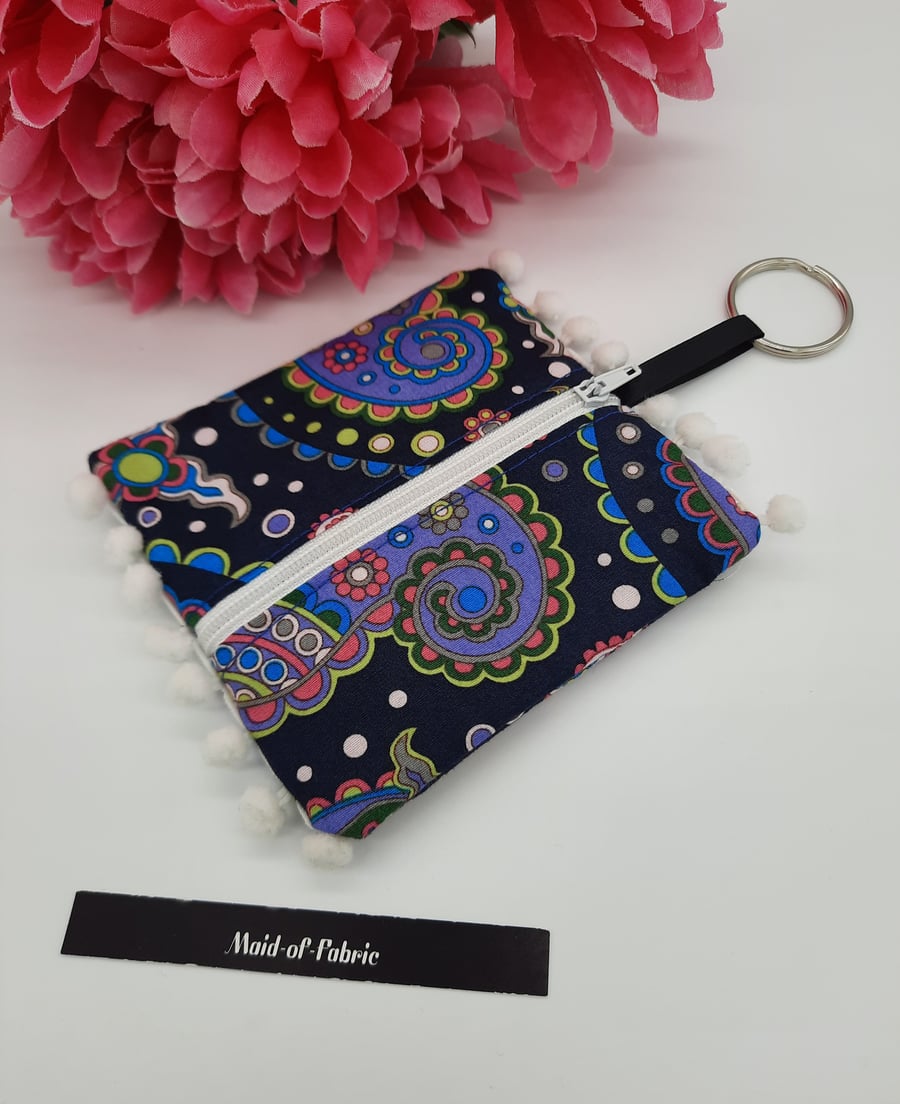 Coin purse keyring in navy patterned fabric. Folksy