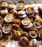 Italian Polyester Horn buttons in 3 colours, 2 sizes 18mm 23mm - Image 3