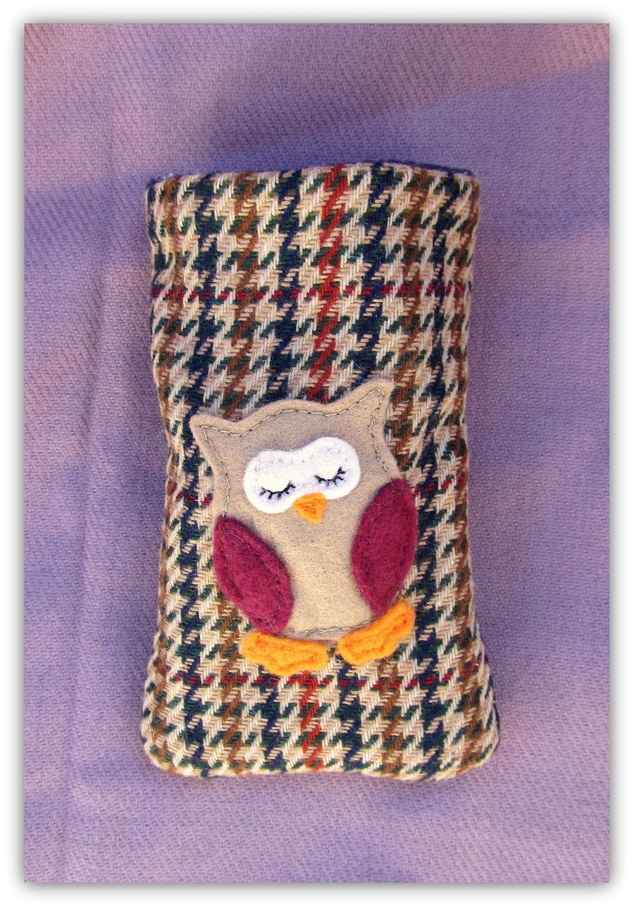 Snoozy Owl  gadget case