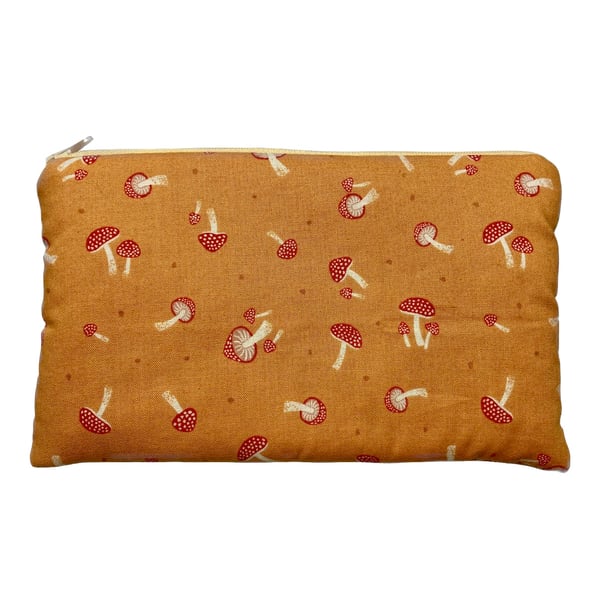 Mushroom Notions Pouch Pencil Case (Light Rust)