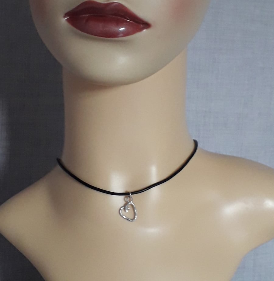 Leather choker Necklace silver heart Adjustable