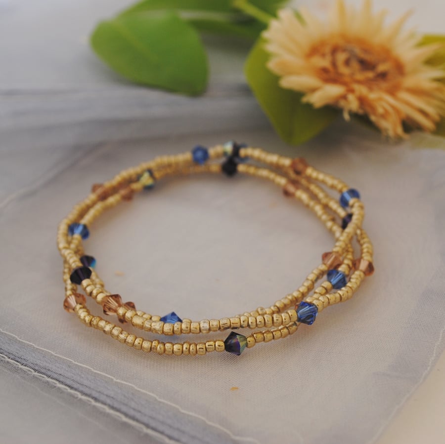 Swarovski & gold seed bead stretch bracelet