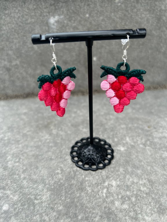 Berry Earrings 