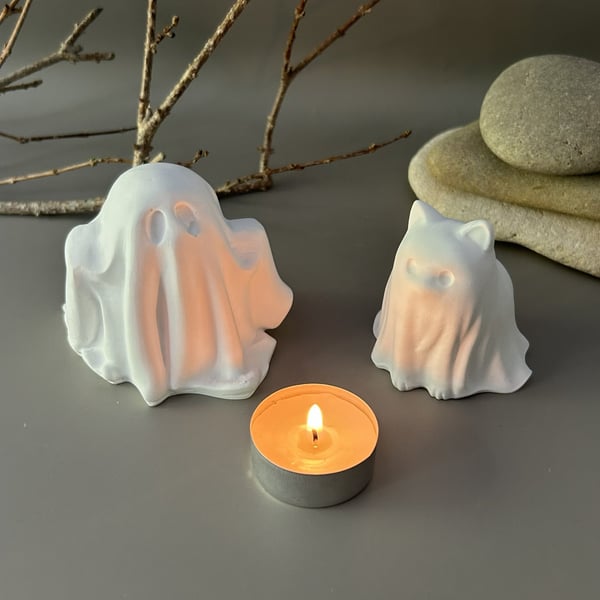 White Phantom Ghost Sculpture - Minimalist Autumn Décor  