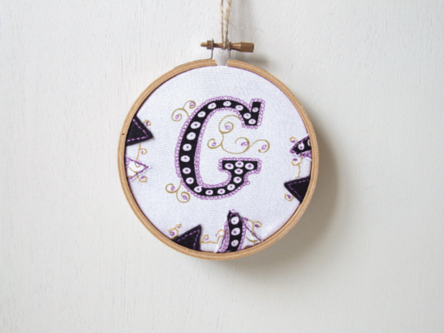 G embroidery hoop, initial letter G embroidery, alphabet art G