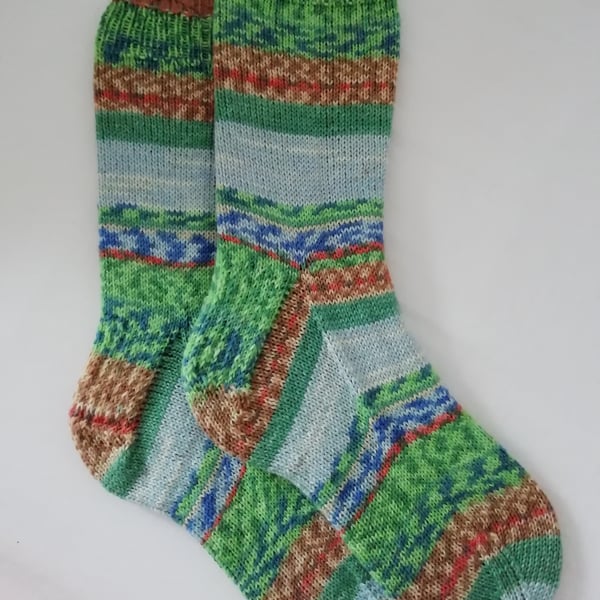 Hand knitted socks, MEDIUM, size 5-6 - Monet - Barn at Giverny 