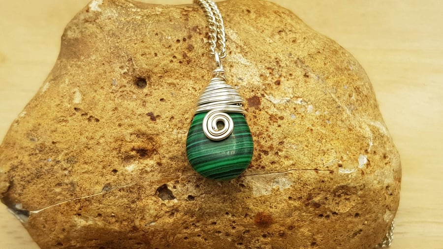 Green Malachite teardrop pendant. Crystal Reiki jewellery