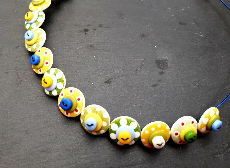 Button Necklace Spotted Wooden Choker  Yellow Green Blue