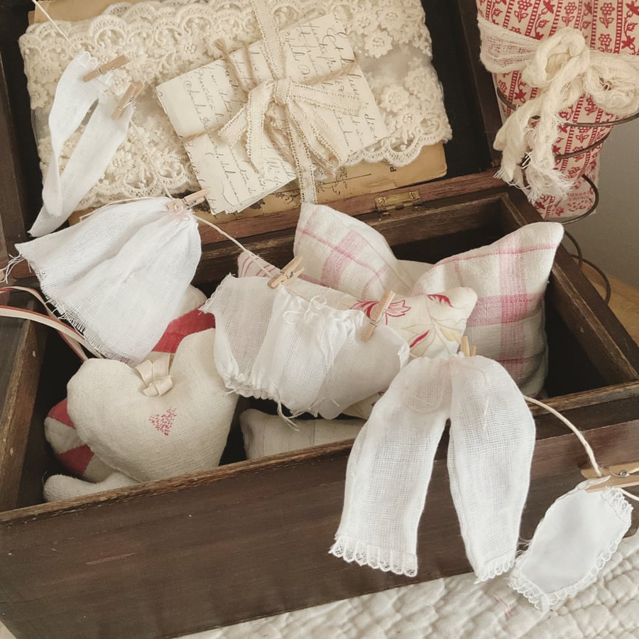 Lucie's Washing Line - pattern and starter kit