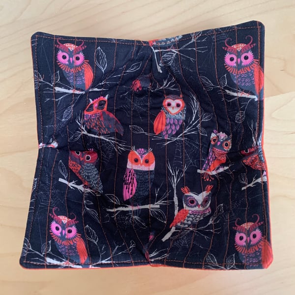 Owl Print Quilted Fabric Bowl Cosy