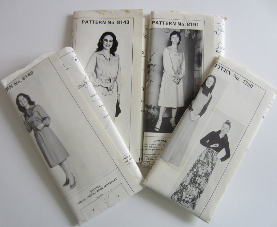 4 Vintage 1970 s Sewing Patterns. Size 16.