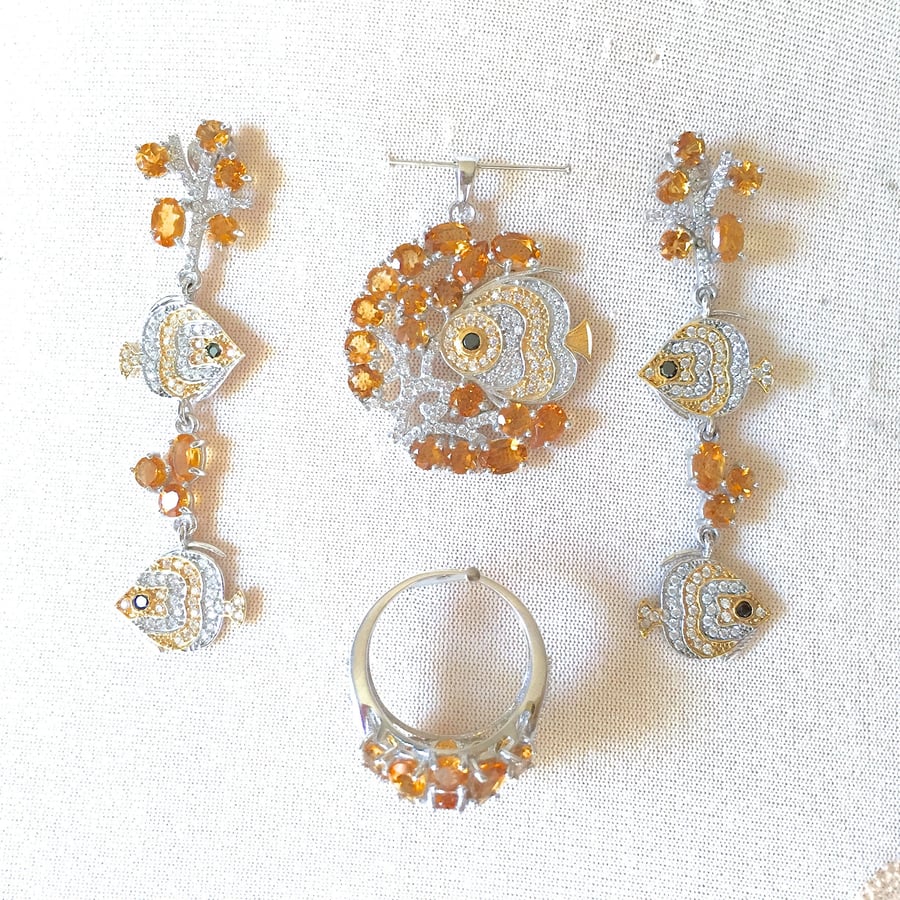 Citrine & Spinel Fish-in-the-Seabed Frieze Pendant and Dropper Earrings