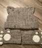 Hat and fingerless paw gloves - Image 2