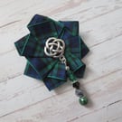 Small Black Watch Tartan Ruffle Rosette Beaded Celtic Brooch Pin 