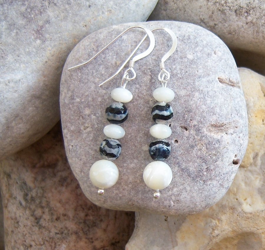 Earrings in Zebra Agate and Mother of Pearl