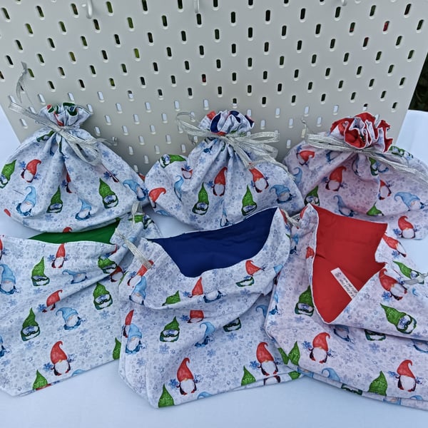 Medium fabric Christmas gift bag