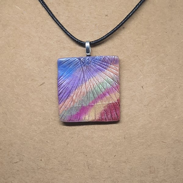 Rainbow burst pendant necklace 