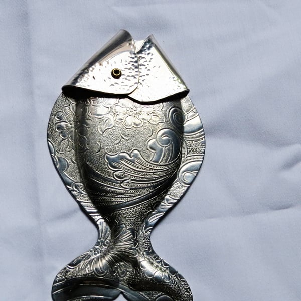 BISCAY THE  FISH PEWTER LIGHT PULL OR WALL HANGING DECORATION