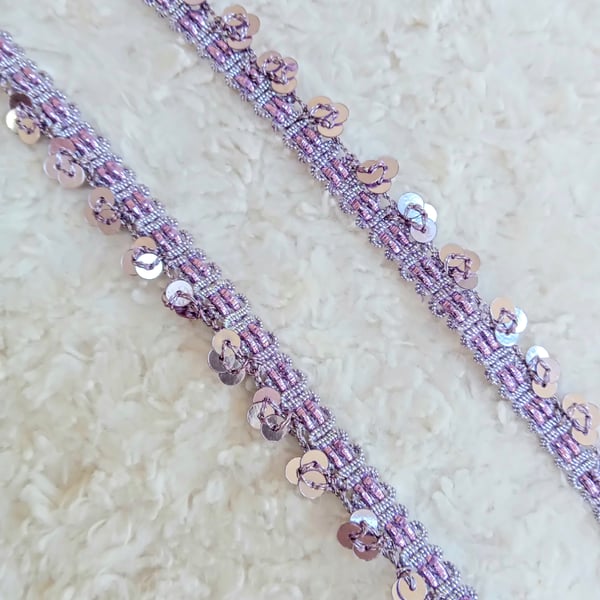 2 m woven meallic look sequinned pale lilac INDIAN trim for crafting and sewing