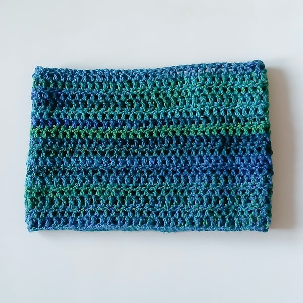 CROCHET Ladies Azure Seas Cowl
