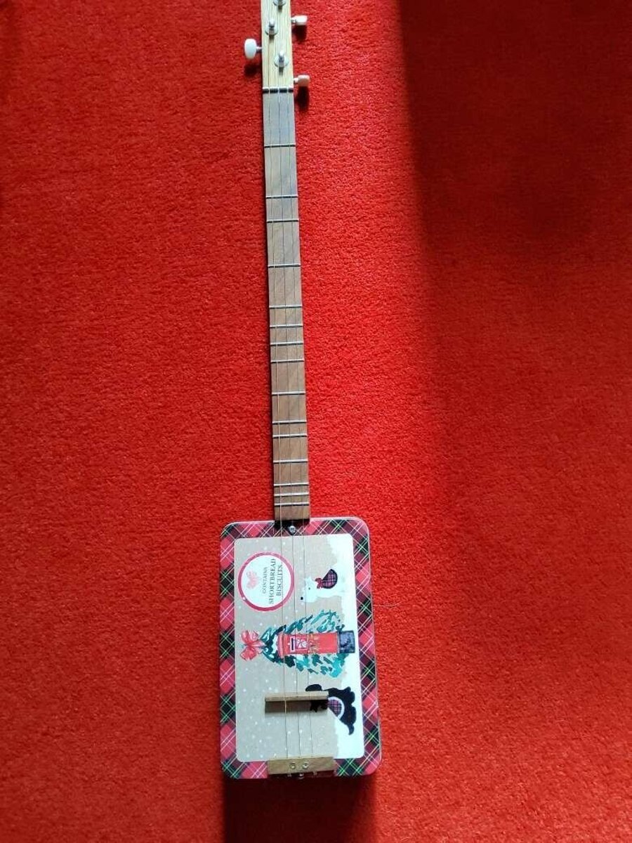 3 string cigar box style dulcimer  Christmas shortbread Canjo Guitar