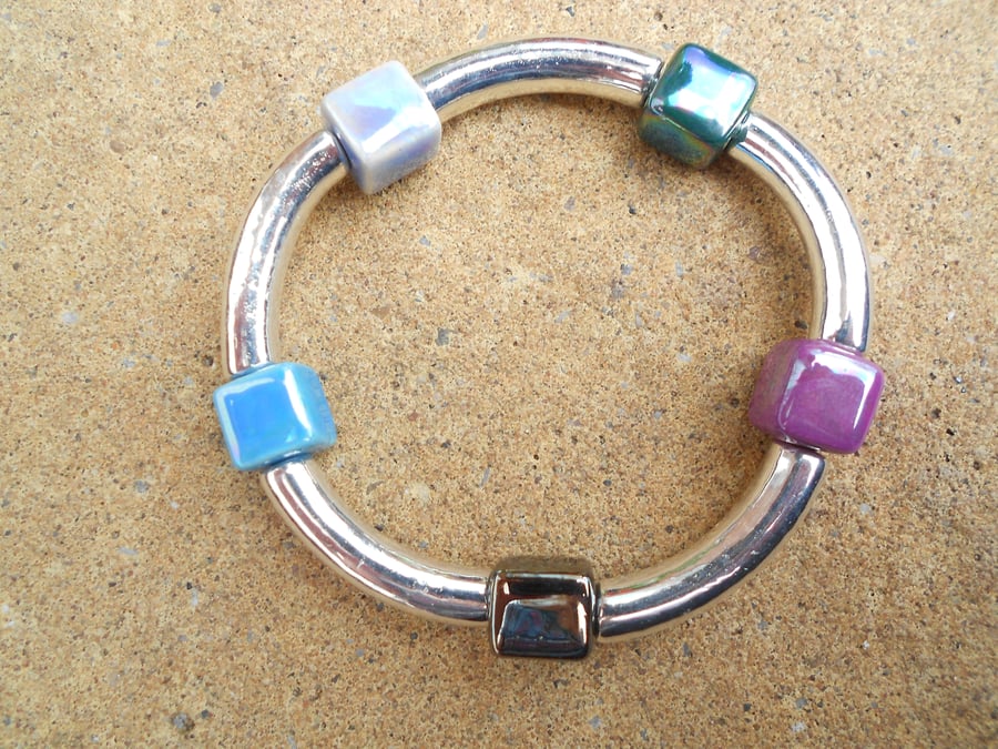 Ceramic curve and cube bracelet