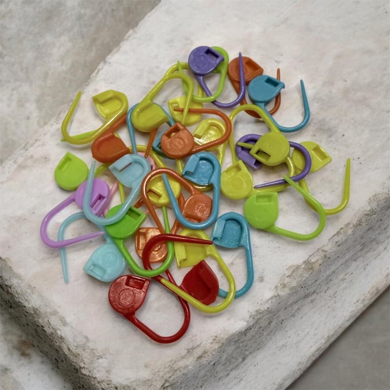Coloured Stitch Markers x30