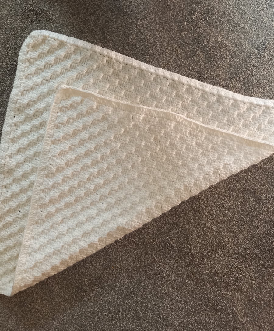 Crocheted Corner to Corner Chunky Blanket