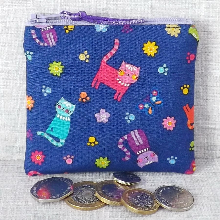 Coin purse, small purse, cats.