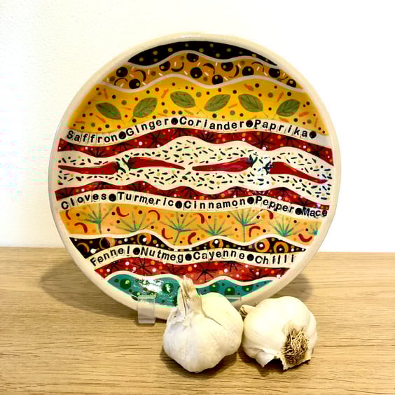 DECORATIVE CERAMIC SPICE PLATE
