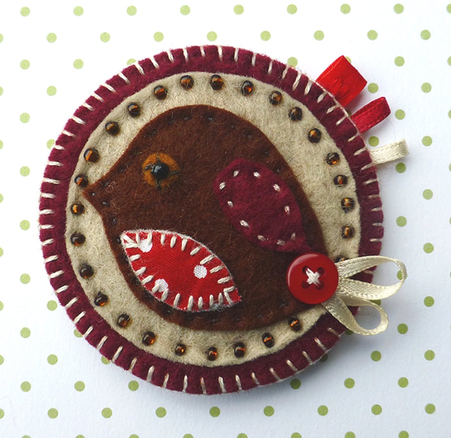 Christmas Robin Brooch