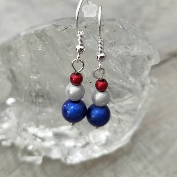 Red, white and blue miracle bead drops