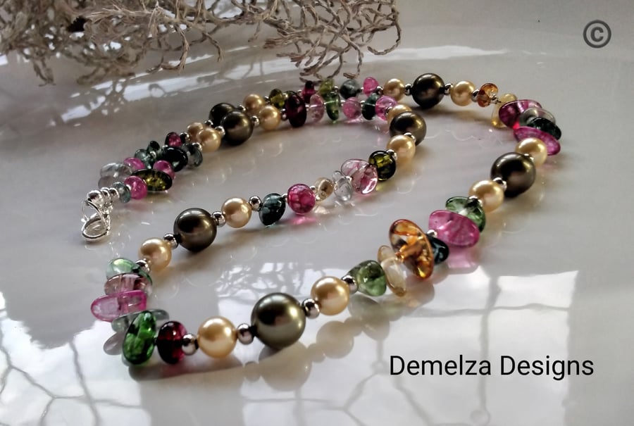 Multicoloured  Quartz & Shell Pearl Necklace 
