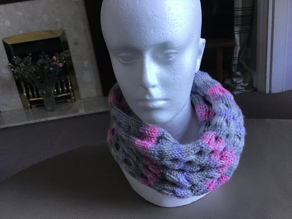 Multi coloured neck warmer 