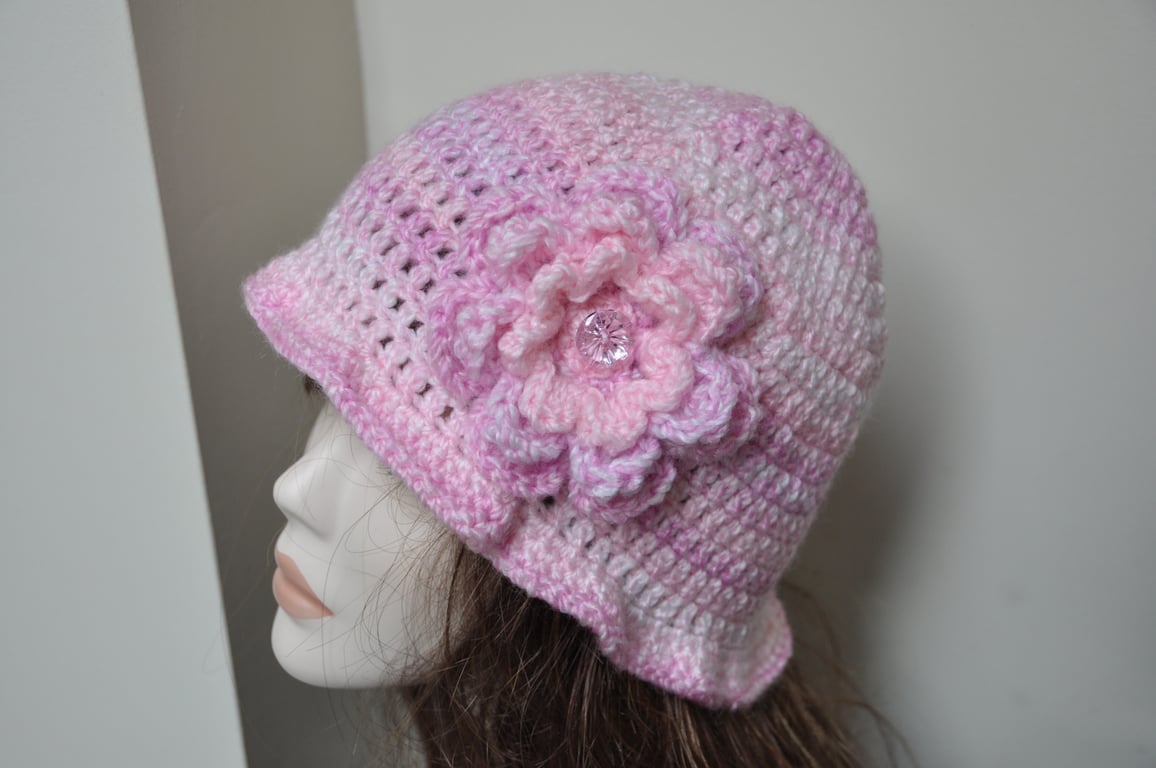 Hand Crocheted 1920s Flapper Hat Beanie Pink With Large Crochet Flower