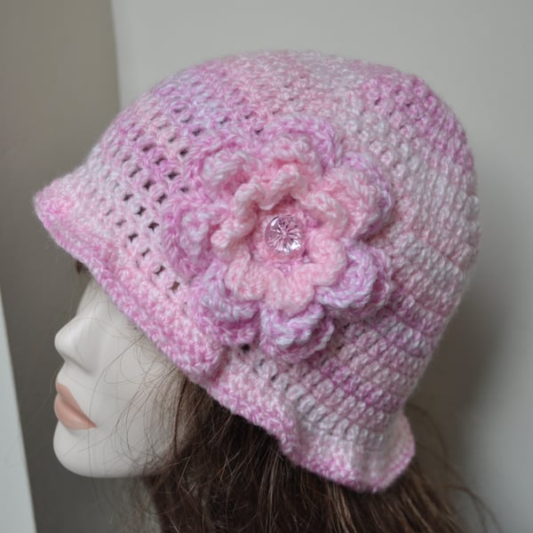 Hand Crocheted 1920s Flapper Hat Beanie Pink With Large Crochet Flower