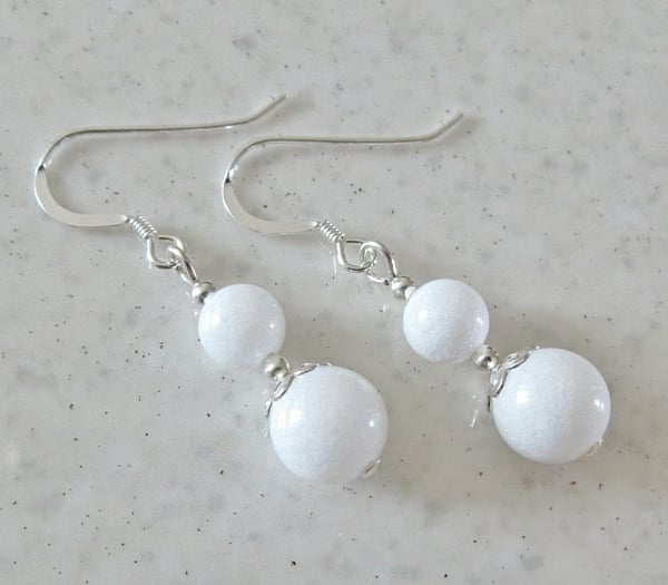 Brilliant White Agate Ladies Beaded Earrings With Sterling Silver