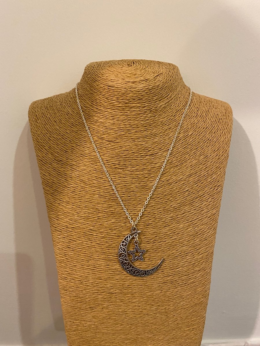 Moon and Star Necklace (619)