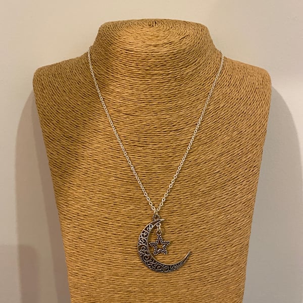 Moon and Star Necklace (619)