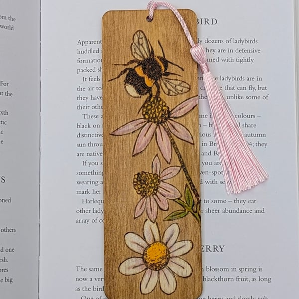 Bee bookmark, pyrography, wooden stocking filler gift for a bee lover 