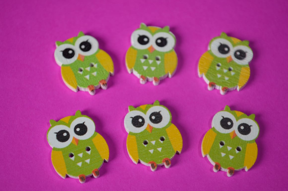 Wooden Owl Buttons Green Yellow Cute Bird 6pk 23x18mm (O4)