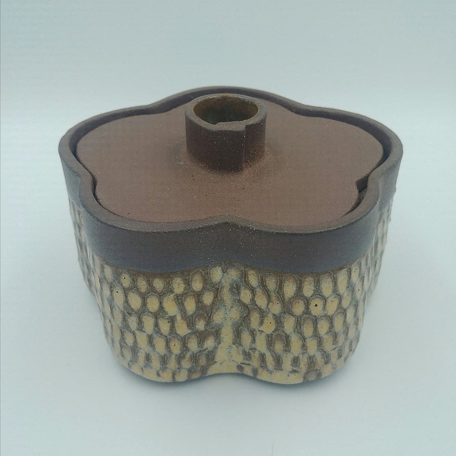 Asymmetric 'Flower' shaped jar