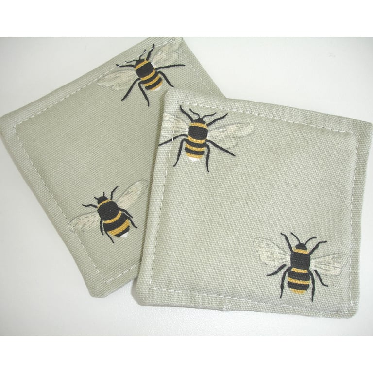 Bee Coasters Pair of Mats